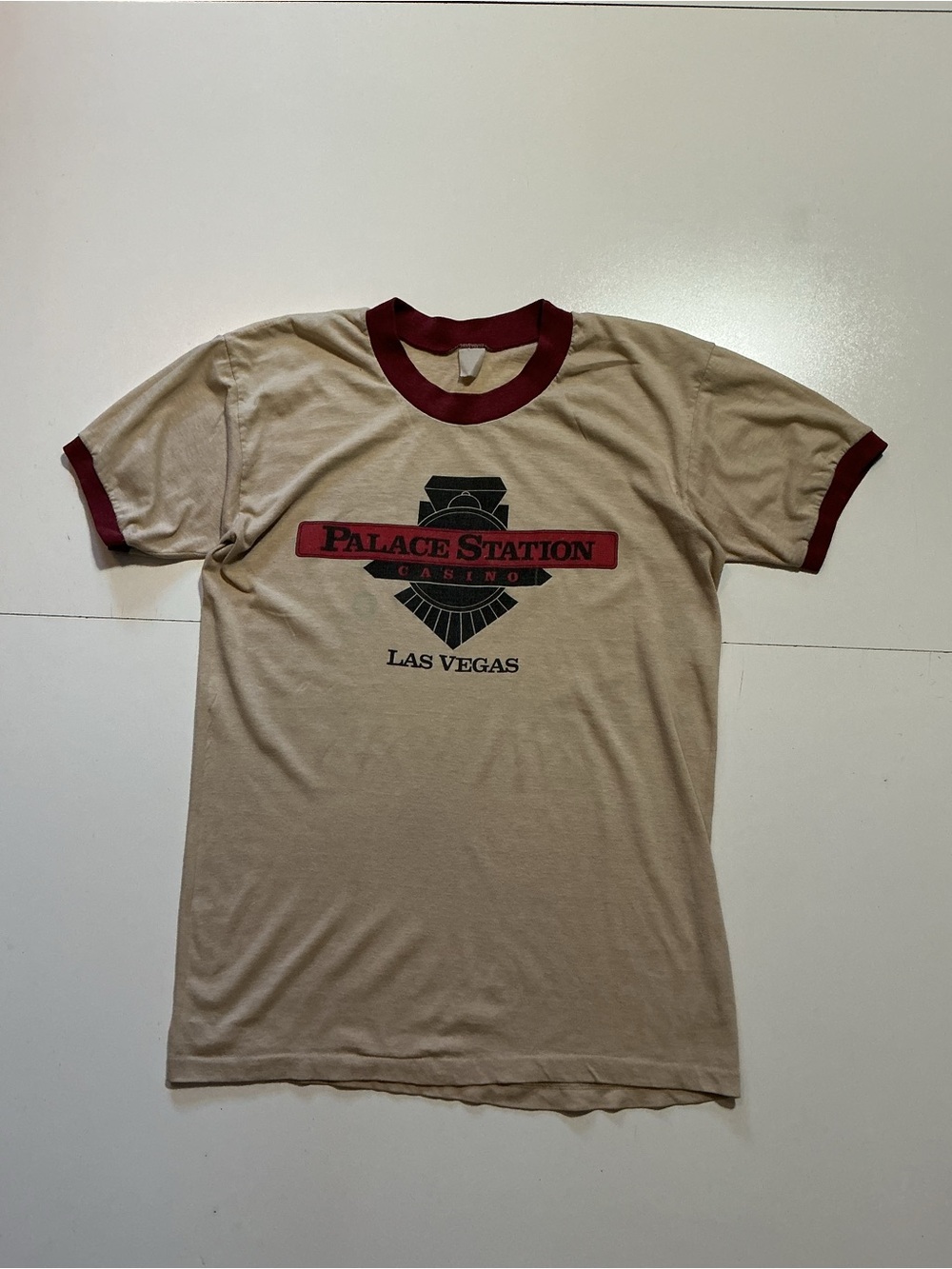 Vintage 80s Palace Station Casino Las Vegas Graphic Ringer Single Stitch T-Shirt